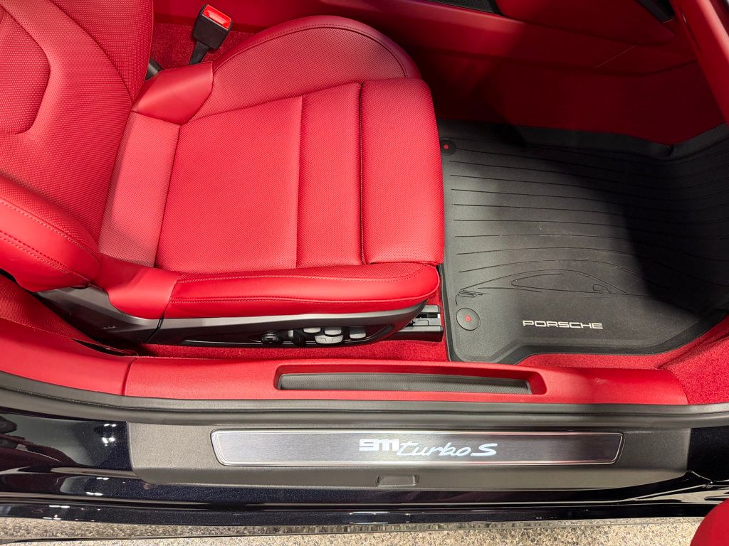 2024 Porsche 911 Turbo S Coupe - 22997841 - 47