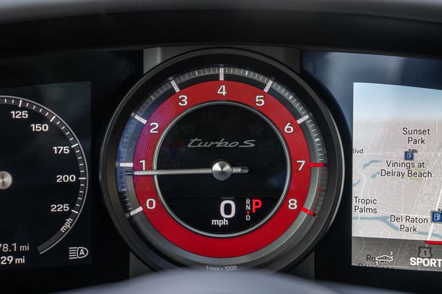2024 Porsche 911 Turbo S Coupe - 22994170 - 17