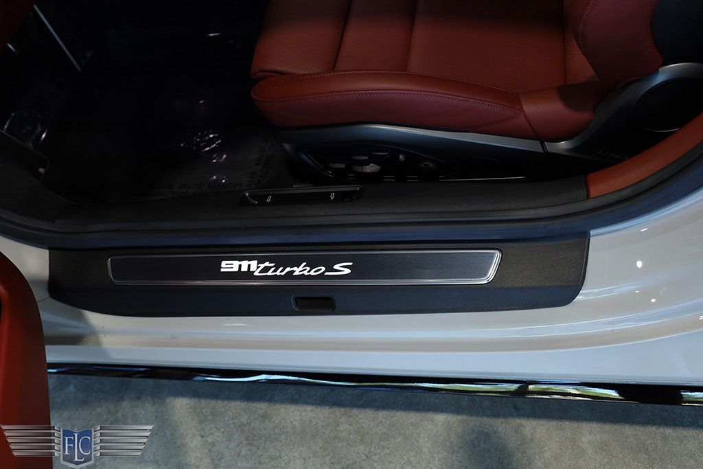 2024 Porsche 911 Turbo S Coupe - 22892492 - 13