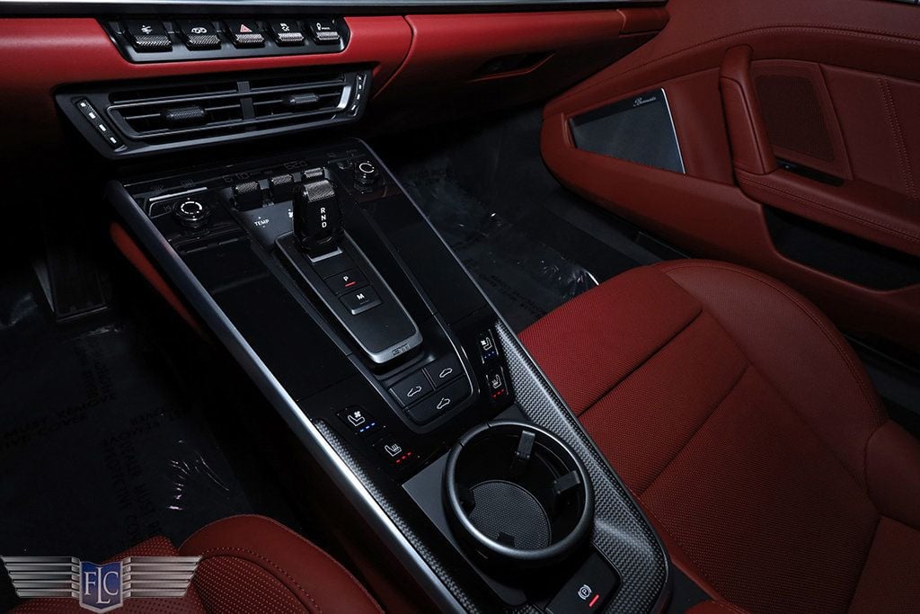 2024 Porsche 911 Turbo S Coupe - 22892492 - 25