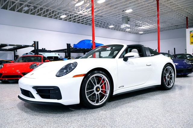 2024 Porsche 911 TARGA 4GTS WHITE...696 Miles...Rare TARGA 4GTS   - 22865409 - 1