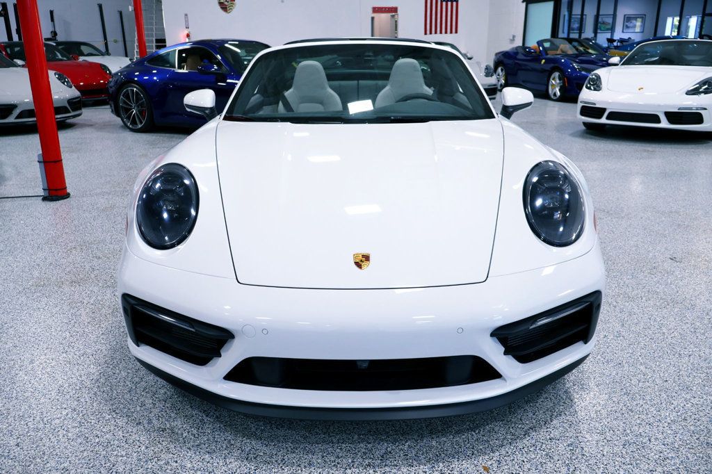 2024 Porsche 911 TARGA 4GTS WHITE...696 Miles...Rare TARGA 4GTS   - 22865409 - 19