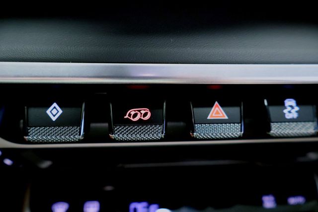 2024 Porsche 911 TARGA 4GTS WHITE...696 Miles...Rare TARGA 4GTS   - 22865409 - 36