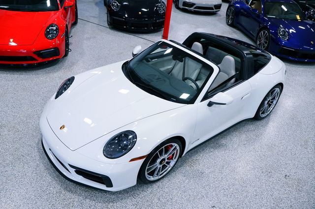 2024 Porsche 911 TARGA 4GTS WHITE...696 Miles...Rare TARGA 4GTS   - 22865409 - 5