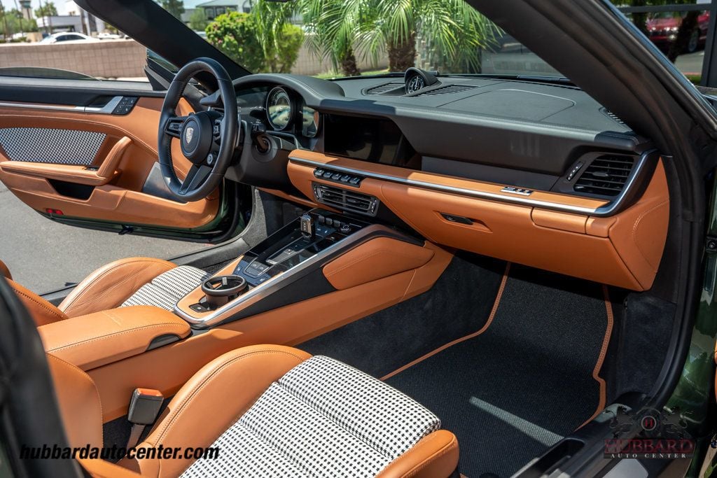 2024 Porsche 911 Targa 4S  - 23054164 - 25
