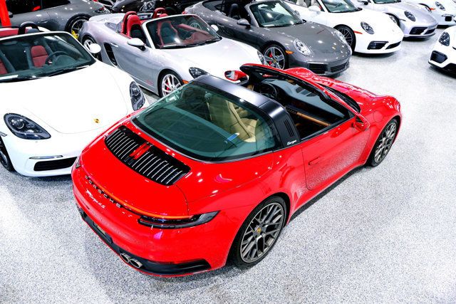 2024 Porsche 911 TARGA 4S CARMINE RED...556 Miles...Targa 4S  - 22964570 - 9