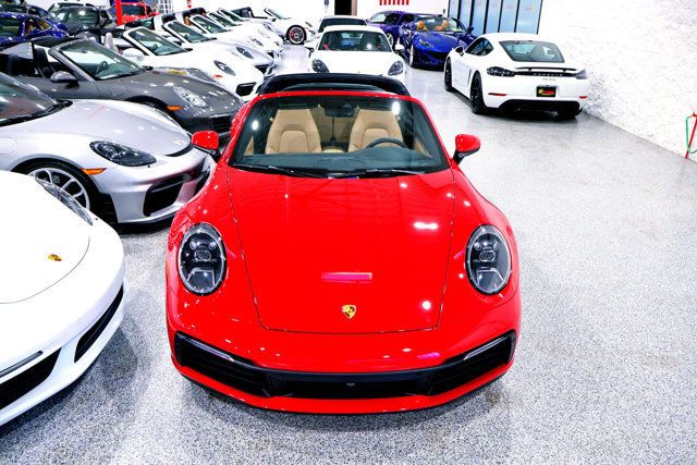 2024 Porsche 911 TARGA 4S CARMINE RED...556 Miles...Targa 4S  - 22964570 - 15