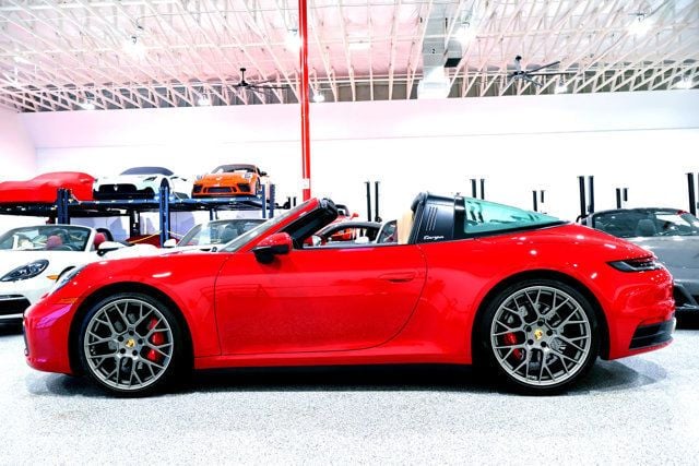 2024 Porsche 911 TARGA 4S CARMINE RED...556 Miles...TARGA 4S AWD  - 22964570 - 1