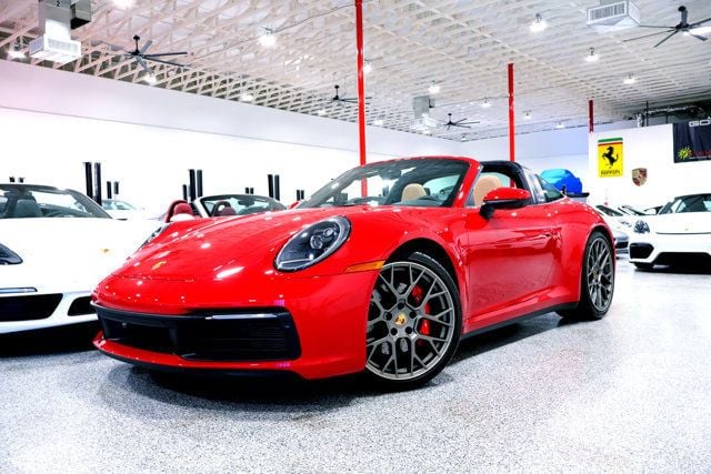 2024 Porsche 911 TARGA 4S CARMINE RED...556 Miles...TARGA 4S AWD  - 22964570 - 2