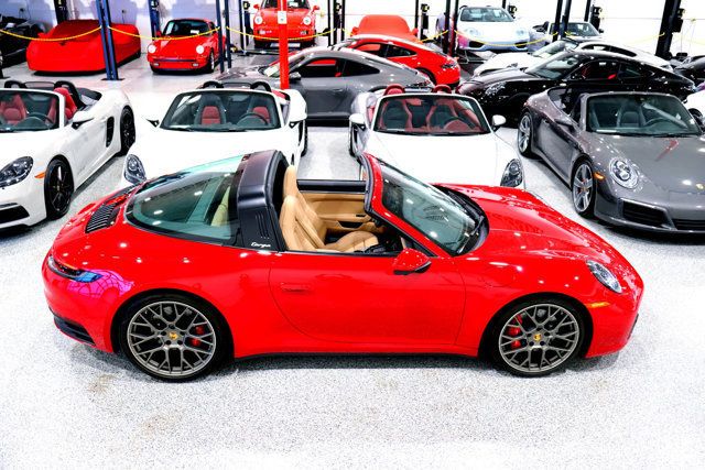 2024 Porsche 911 TARGA 4S CARMINE RED...556 Miles...TARGA 4S AWD  - 22964570 - 6