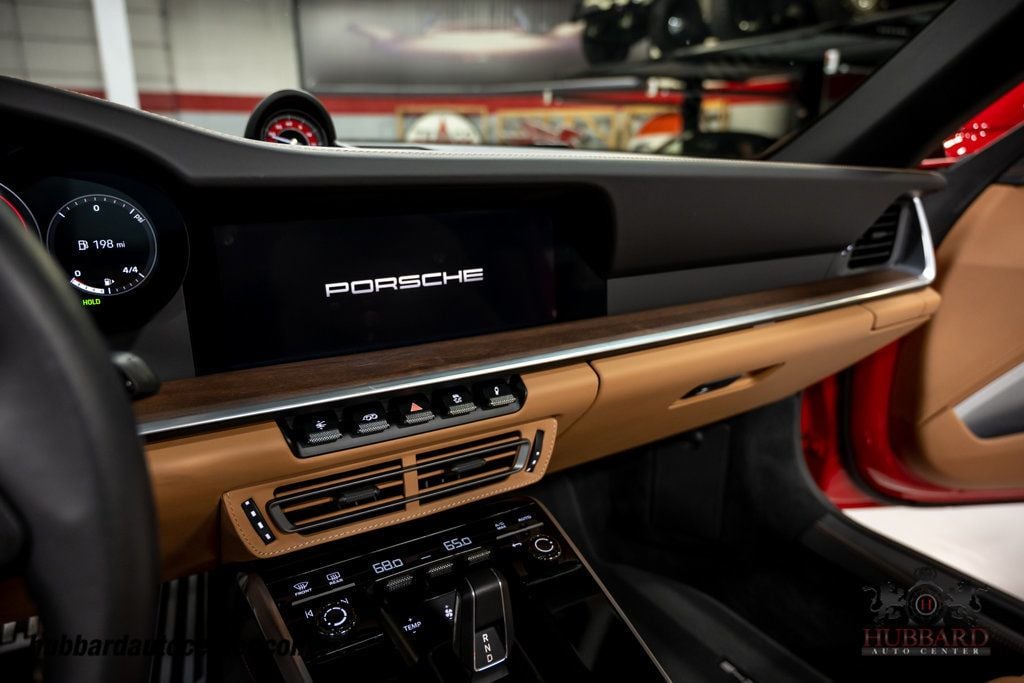2024 Porsche 911 Turbo  - 22951877 - 25