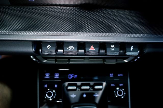 2024 Porsche CARRERA 4S AEROKIT ICE GREY...4,171 Miles...Rare 4S AEROKIT!!  - 22782616 - 37