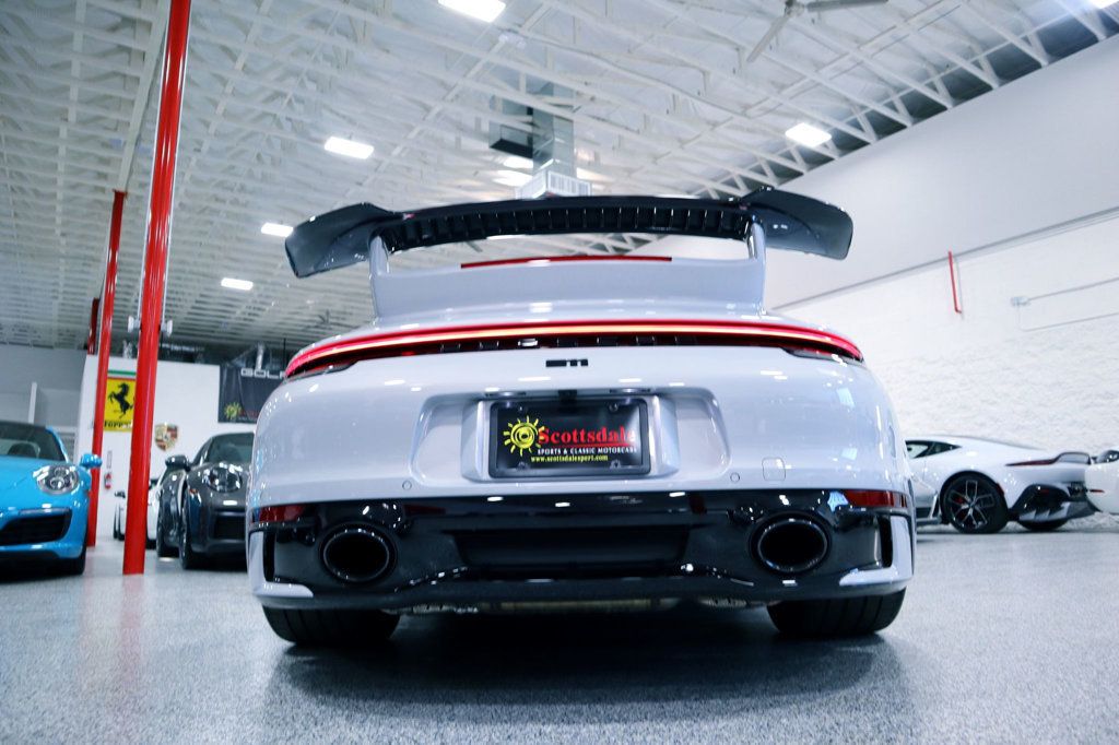 2024 Porsche 911 4S photo 16