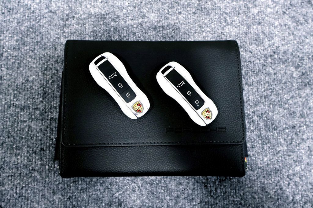 2024 Porsche CARRERA 4S CABRIOLET WHITE...1,545 Miles...Special 4S CAB!! - 22900550 - 16