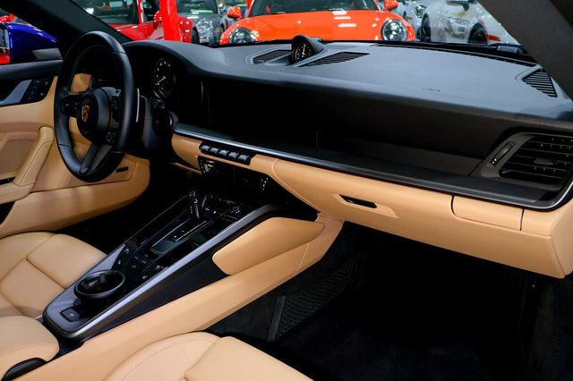 2024 Porsche CARRERA 4S COUPE GENTIAN BLUE...6,350 Miles...Loaded 4S!!   - 22876746 - 34