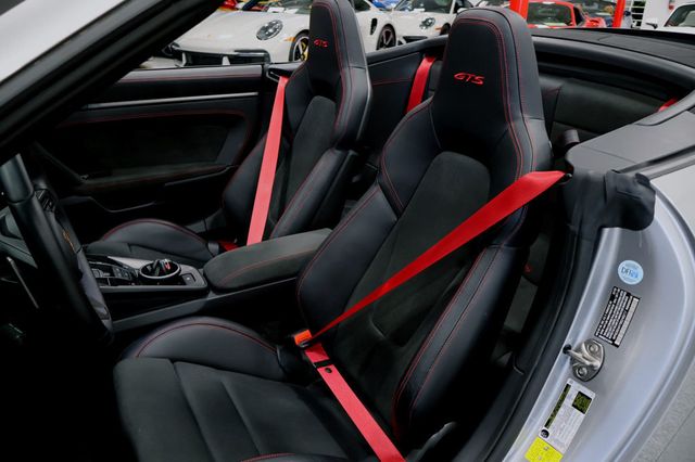 2024 Porsche CARRERA GTS CABRIO GT SILVER...5,995 Miles...Rare GTS CAB!!  - 22900632 - 8