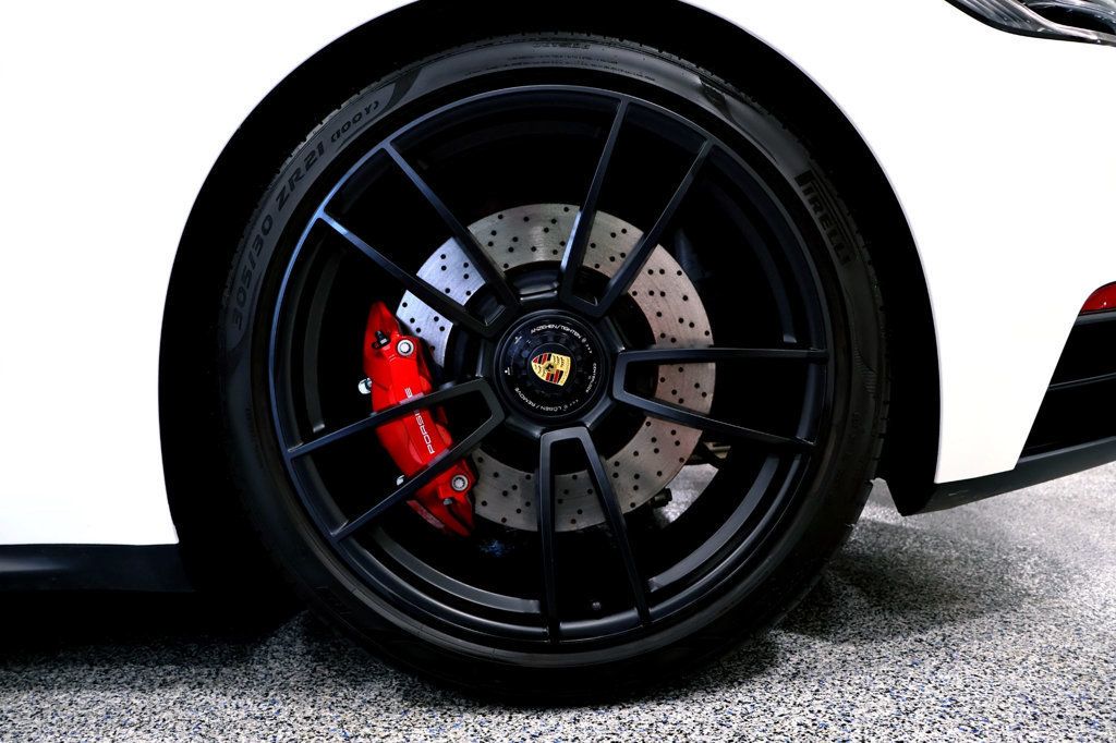 2024 Porsche 911 Targa photo 38