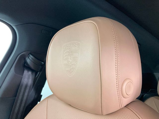 2024 Porsche Cayenne   - 22967073 - 14