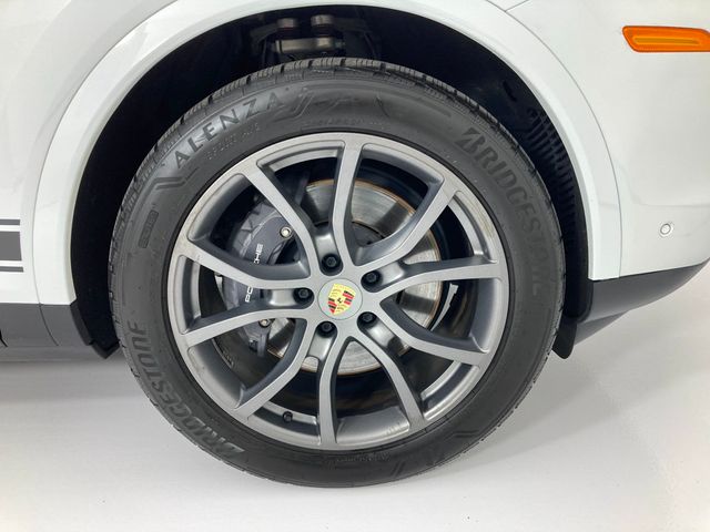 2024 Porsche Cayenne   - 22967073 - 29