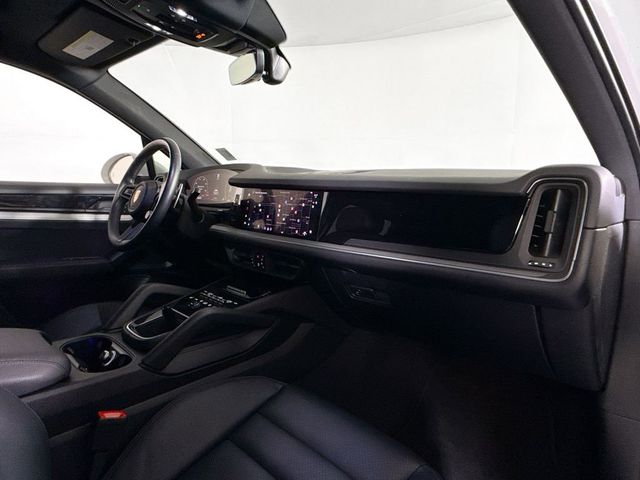 2024 Porsche Cayenne Base - 23042108 - 16