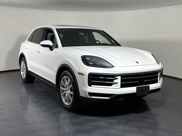 2024 Porsche Cayenne Base - 23042108 - 8