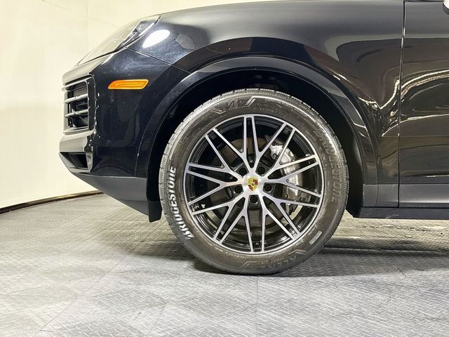 2024 Porsche Cayenne Base - 23071434 - 28