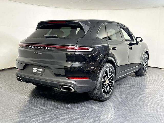 2024 Porsche Cayenne Base - 23071434 - 6
