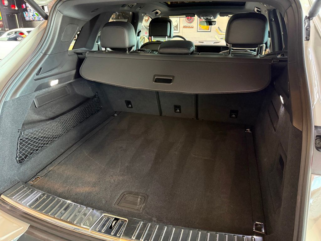 2024 Porsche Cayenne Base photo 34