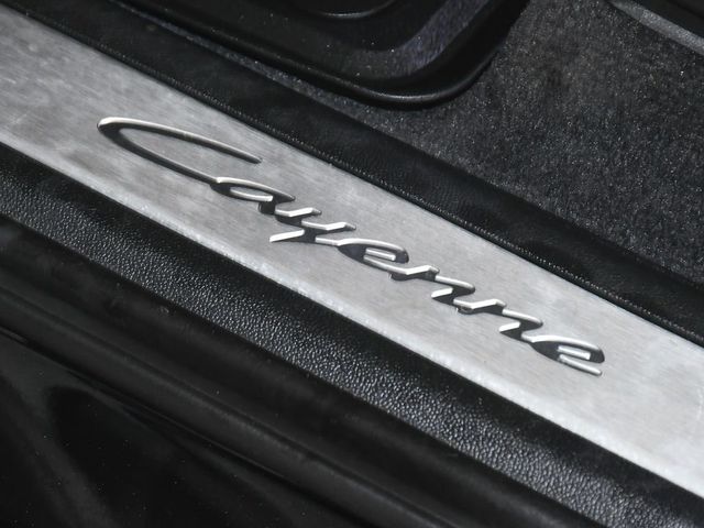2024 Porsche Cayenne Base - 23051378 - 11