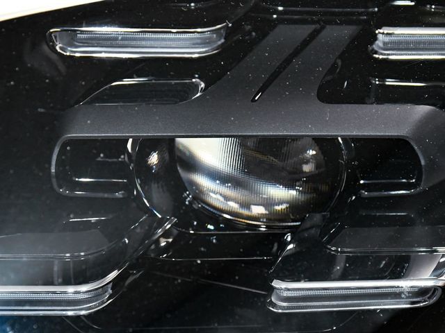2024 Porsche Cayenne Base - 23051378 - 68