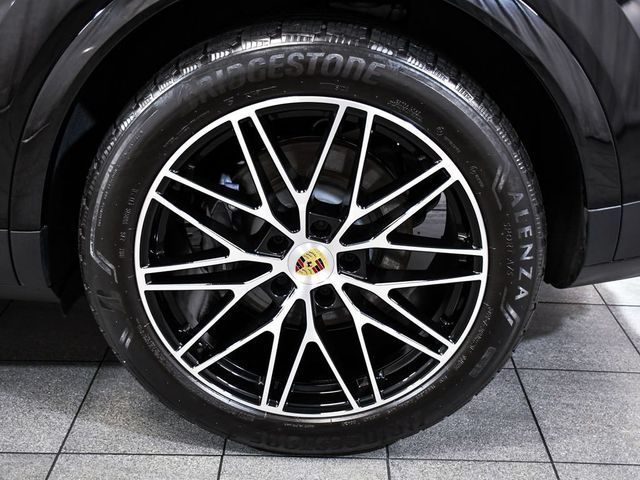 2024 Porsche Cayenne Base - 23051378 - 7