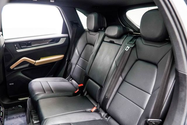 2024 Porsche Cayenne Base - 23070103 - 44