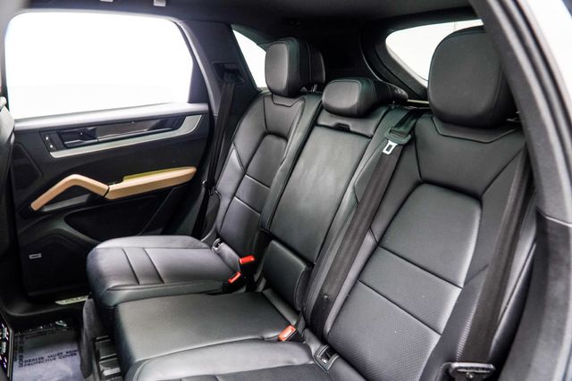 2024 Porsche Cayenne Base - 23070103 - 47
