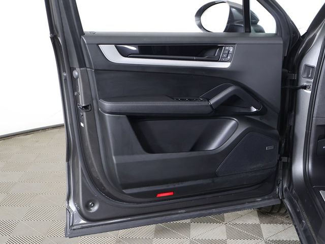2024 Porsche Cayenne Base - 23033853 - 26