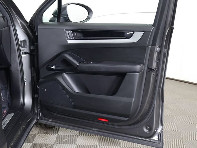 2024 Porsche Cayenne Base - 23033853 - 27