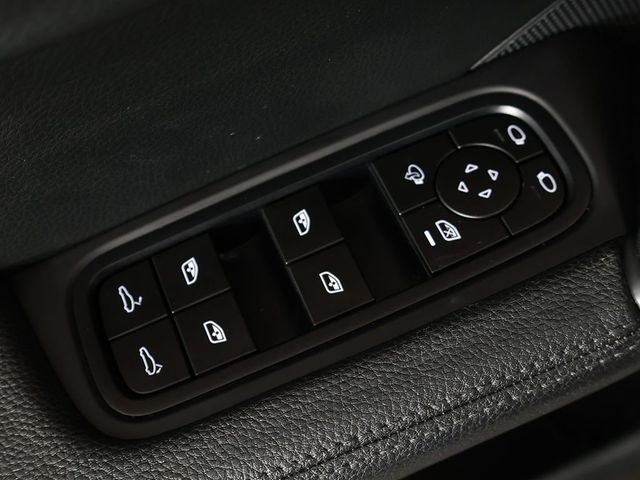 2024 Porsche Cayenne Base - 23033853 - 42