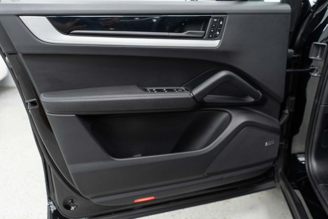 2024 Porsche Cayenne Base - 23047431 - 13