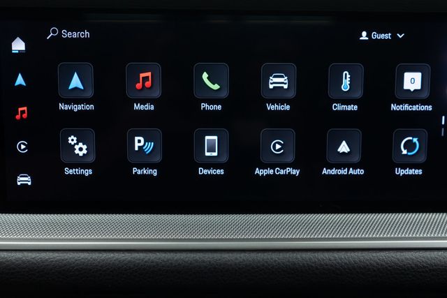 2024 Porsche Cayenne Base - 23047431 - 22