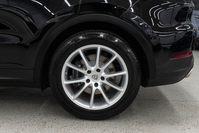 2024 Porsche Cayenne Base - 23047431 - 37