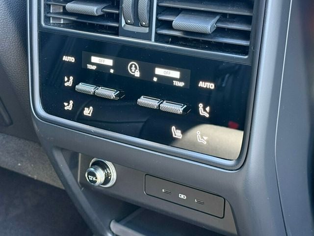 2024 Porsche Cayenne Base - 22998209 - 30