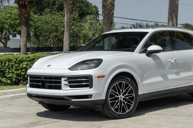 2024 Porsche Cayenne Base - 23053358 - 1