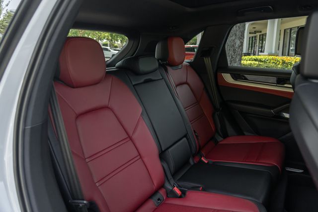 2024 Porsche Cayenne Base - 23053358 - 22
