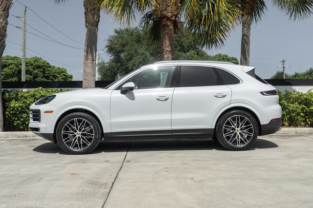 2024 Porsche Cayenne Base - 23053358 - 2