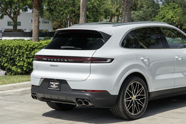 2024 Porsche Cayenne Base - 23053358 - 6