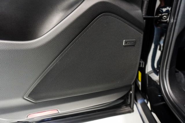 2024 Porsche Cayenne Coupe - 23080426 - 10