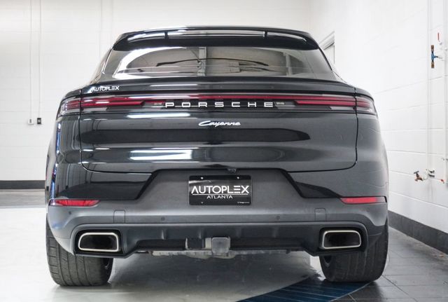 2024 Porsche Cayenne Coupe - 23080426 - 34