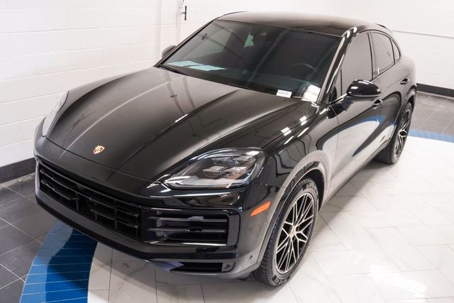 2024 Porsche Cayenne Coupe - 23080426 - 37