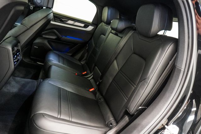 2024 Porsche Cayenne Coupe - 23080426 - 8