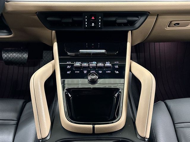 2024 Porsche Cayenne Coupe - 22976239 - 12