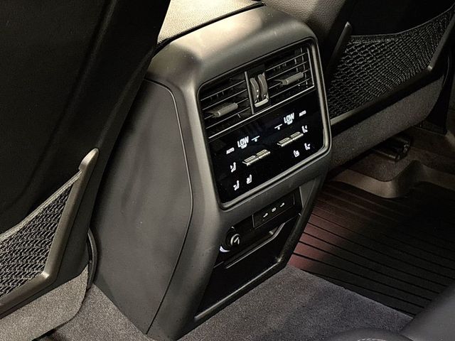 2024 Porsche Cayenne Coupe - 22976239 - 13